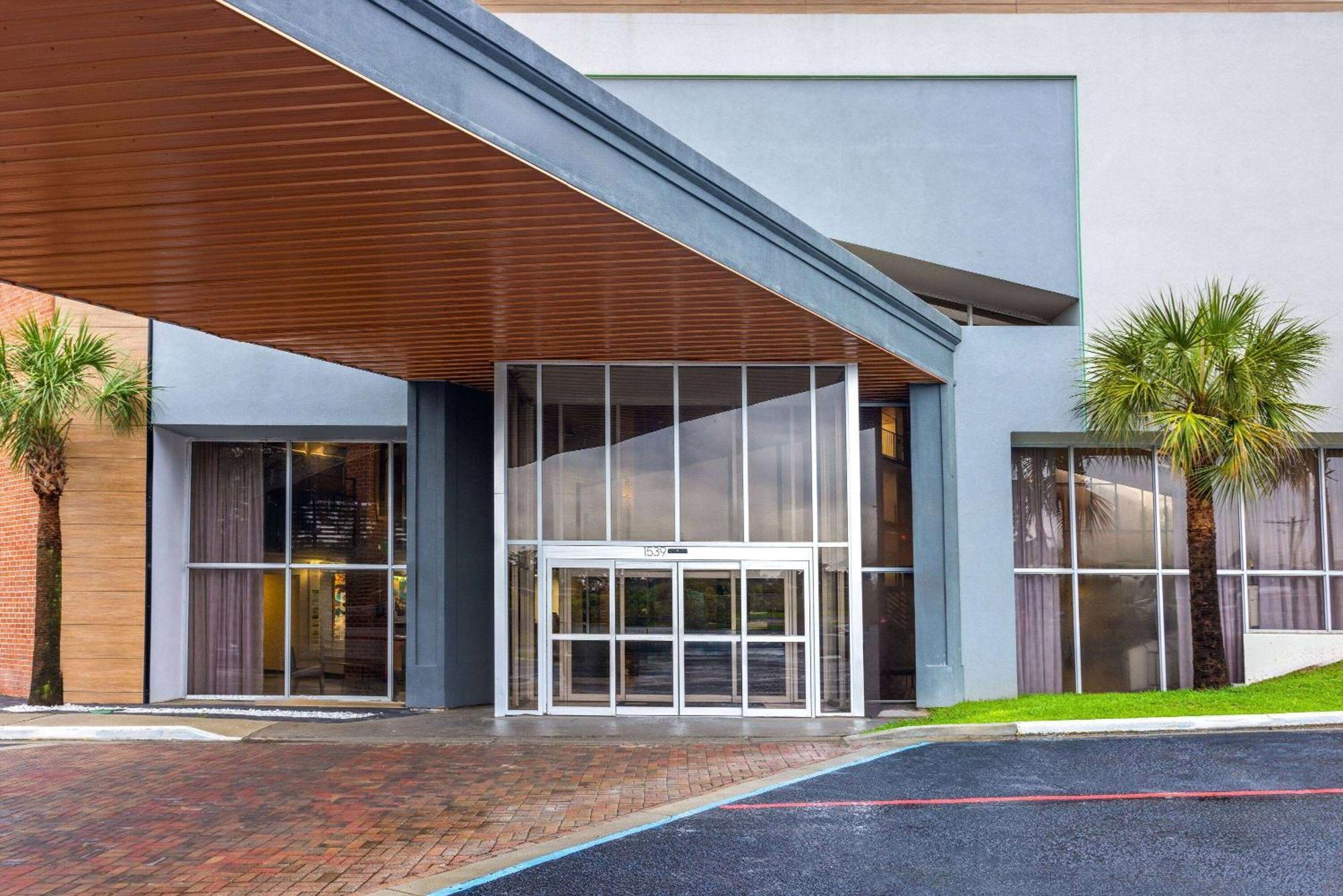 Hawthorn Extended Stay By Wyndham Columbia-Ft Jackson Exterior foto